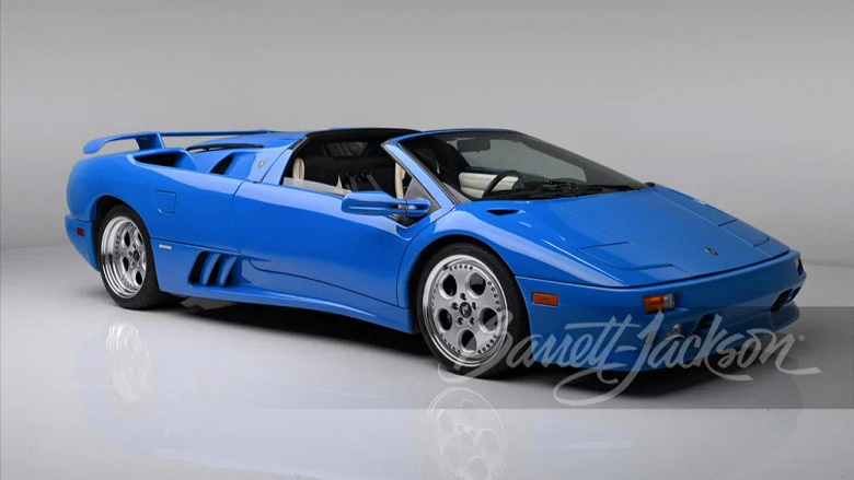 Редкий Lamborghini Diablo VT Дональда Трампа будет продан на аукционе в США