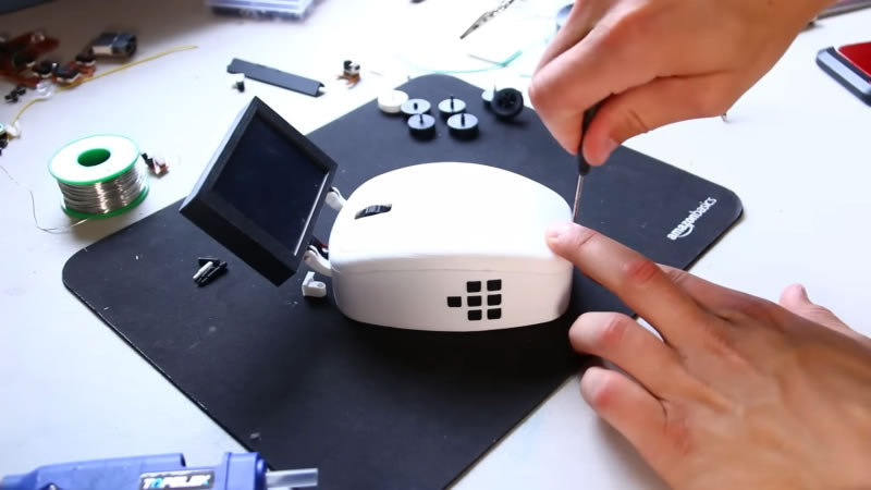 Блогер создал игровую мышь в виде ПК и показал идею на YouTube
